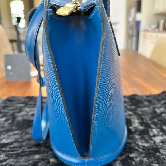 Blue Louis Vuitton Women's Satchel - Picture 6 of 15